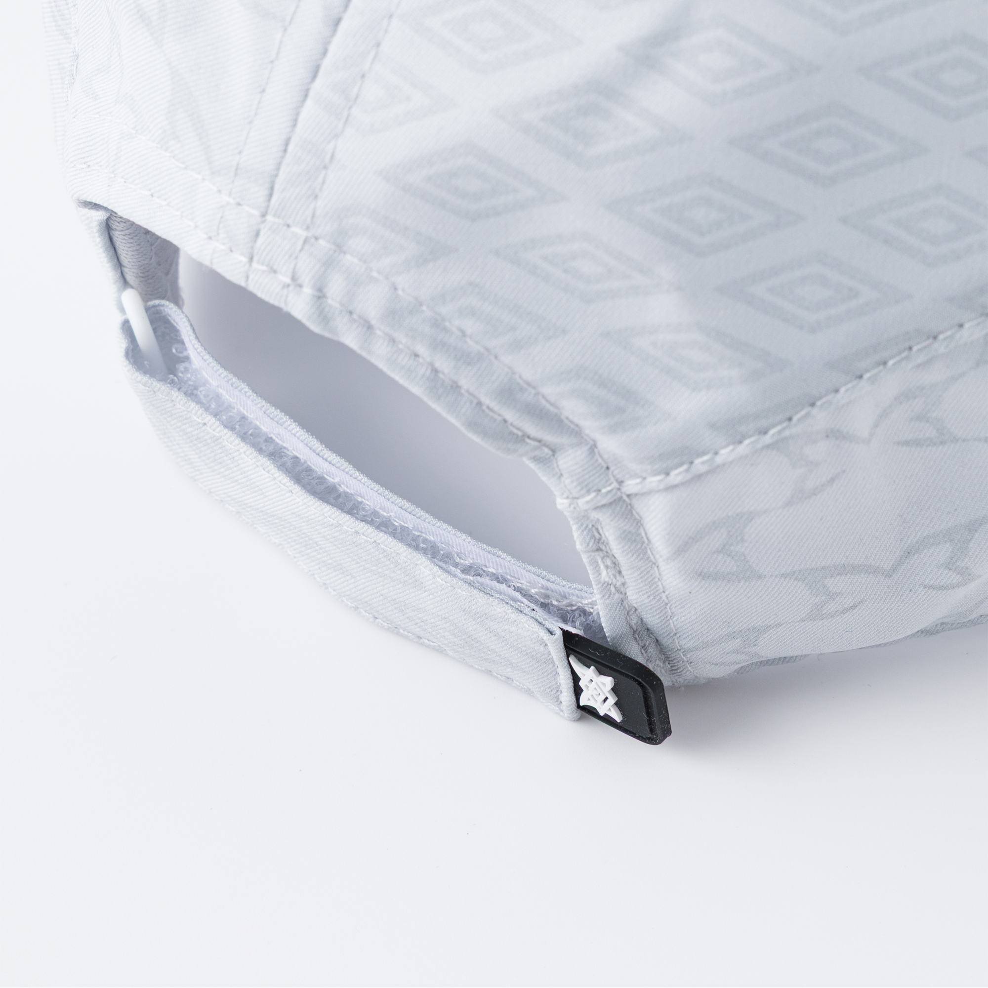 MERTRA x Umbro Reflective Cap (Grey)